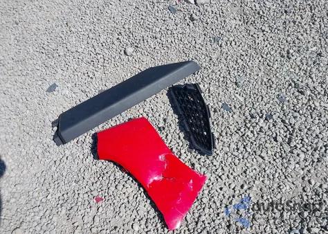 2013 Mazda Mazda2 Sport из США, поврежденный, VIN JM1DE1KYXD0165698